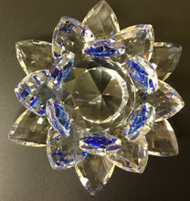 Load image into Gallery viewer, Lotus