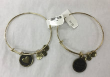 Load image into Gallery viewer, Bracelet - Bangle