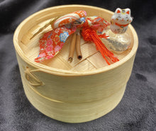 Load image into Gallery viewer, Bamboo Steamer Favors
